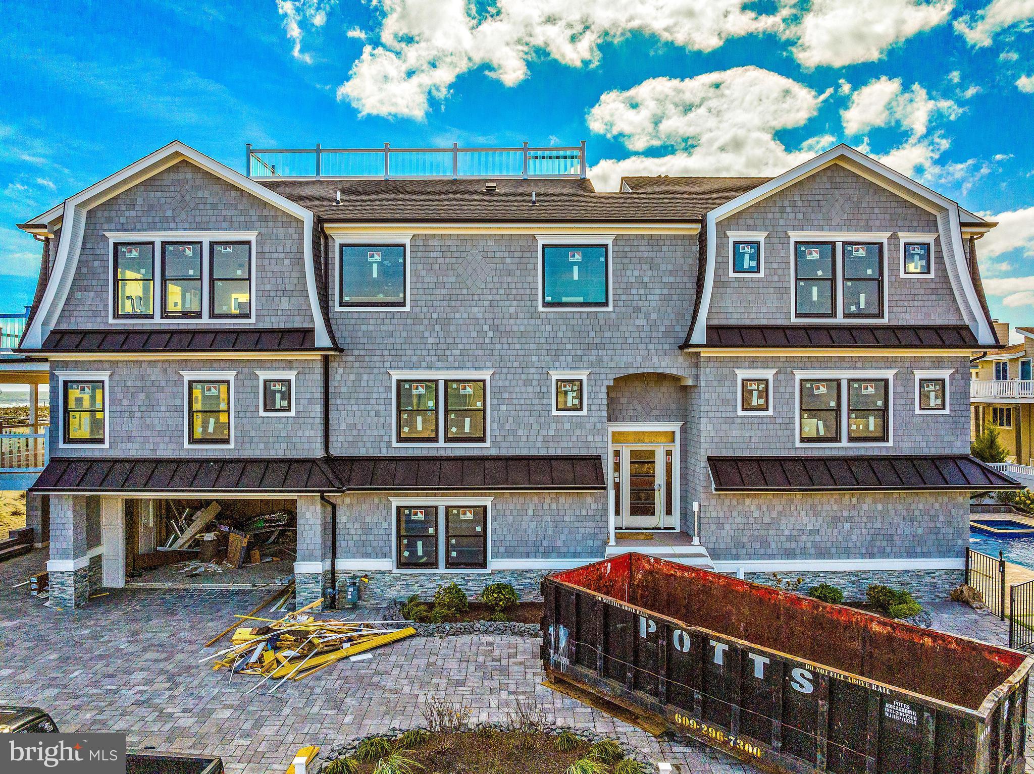 110 E JEANETTE AVENUE