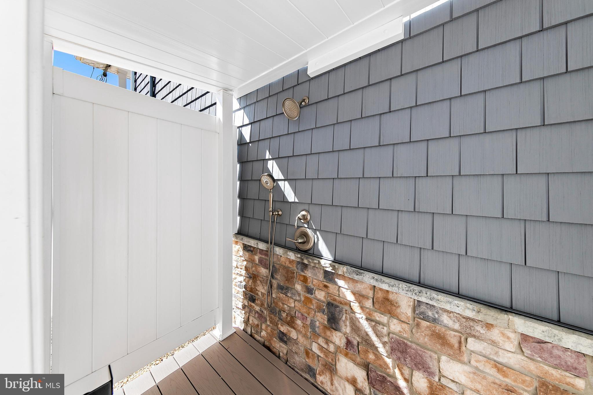 103 E DUNE LANE