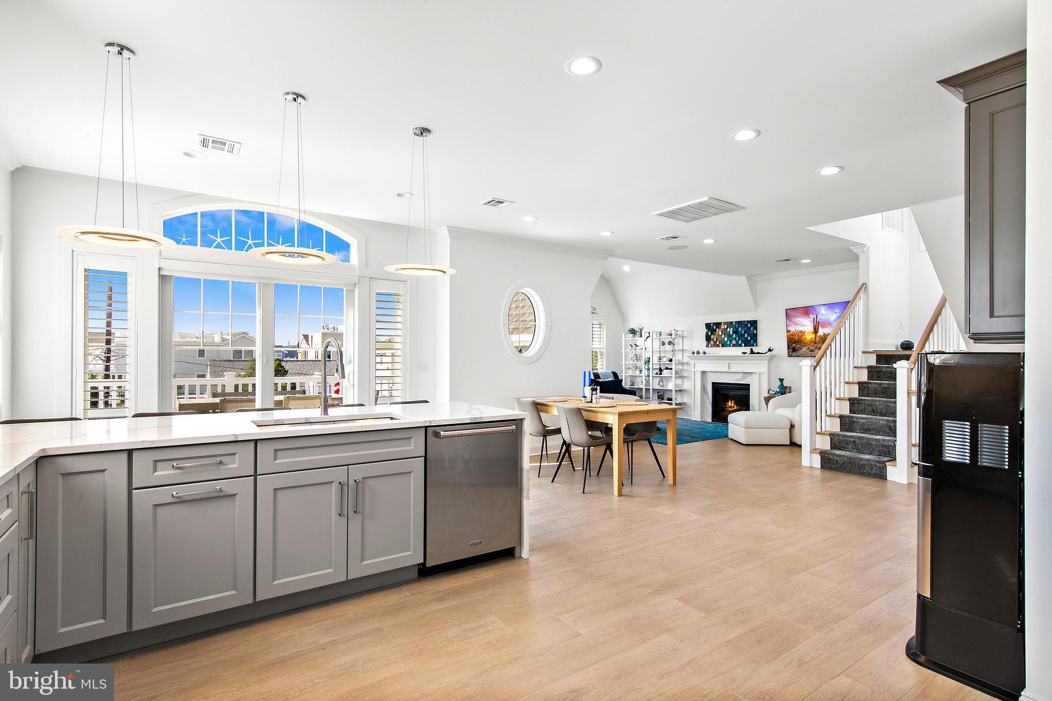 103 E DUNE LANE