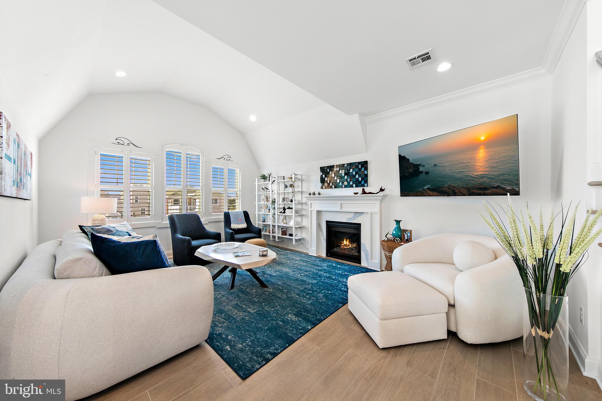 103 E DUNE LANE
