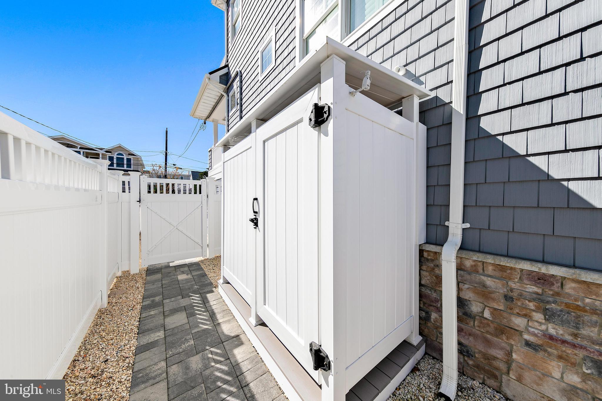 103 E DUNE LANE