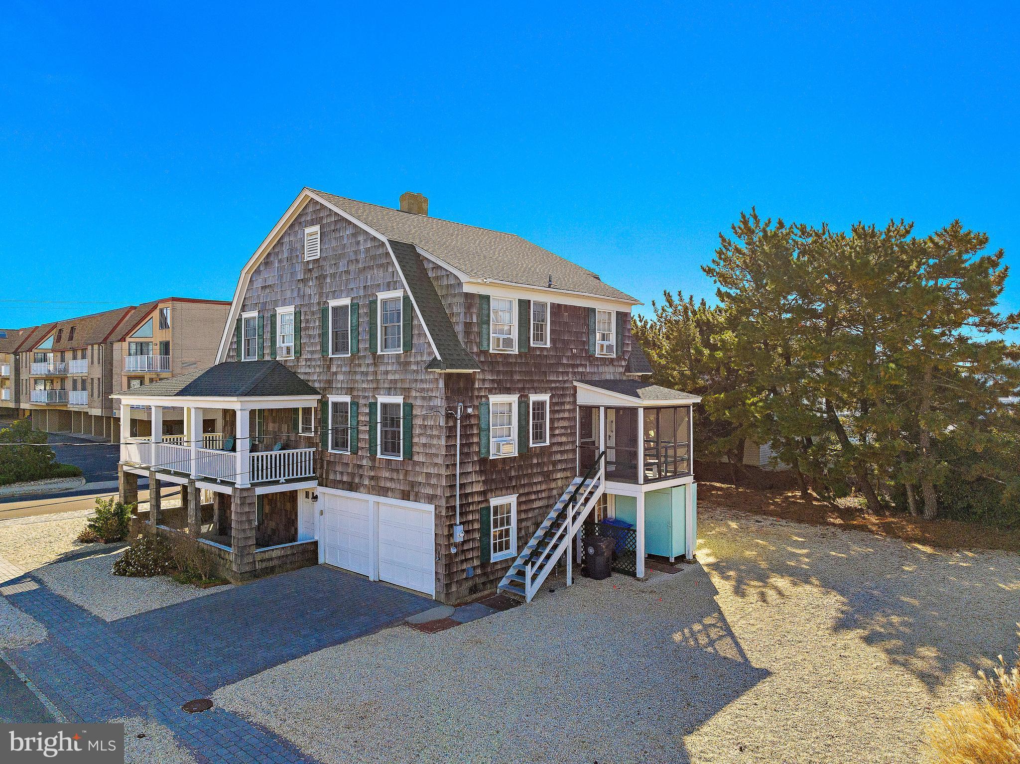 300 S ATLANTIC AVENUE