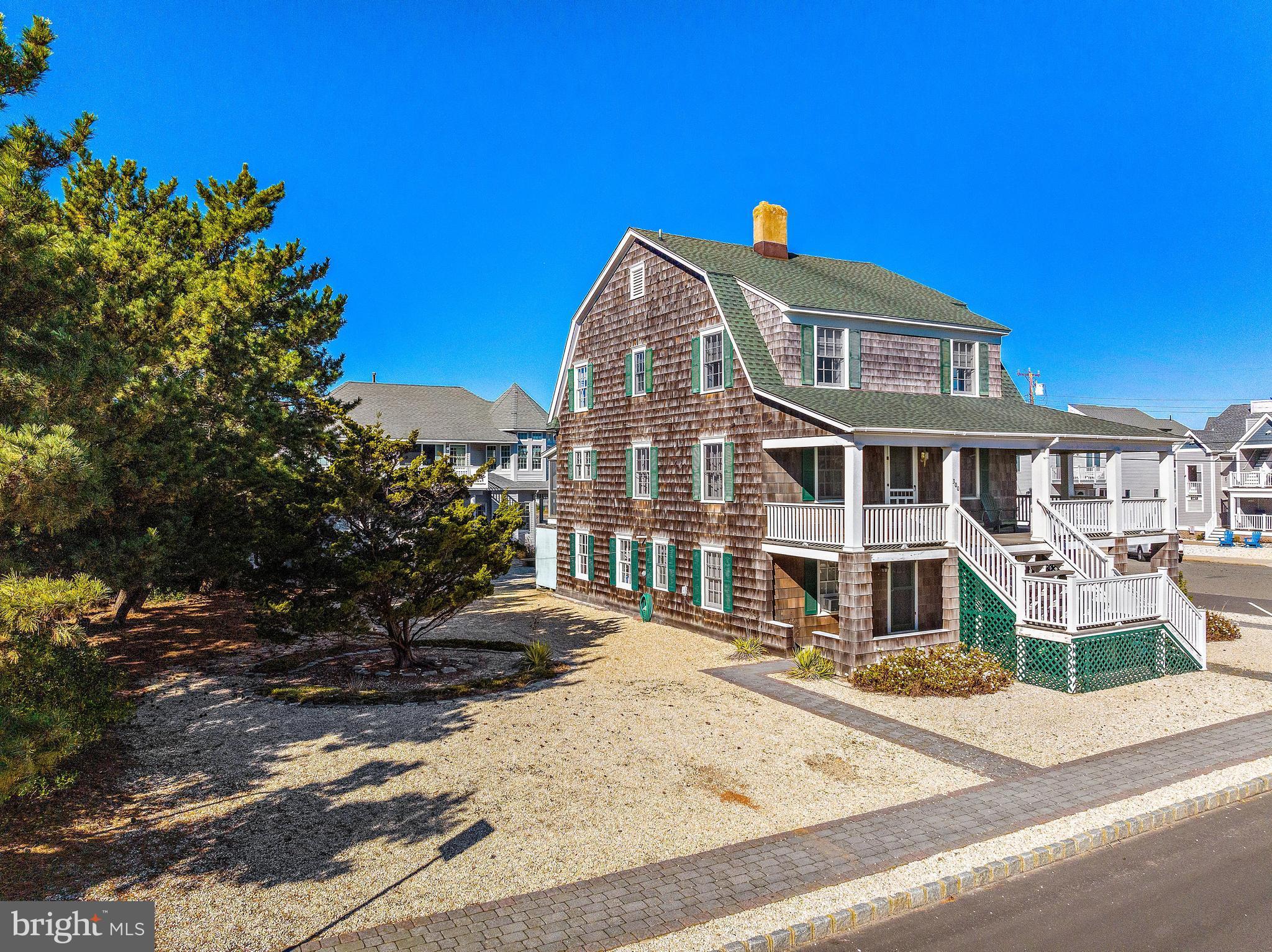 300 S ATLANTIC AVENUE
