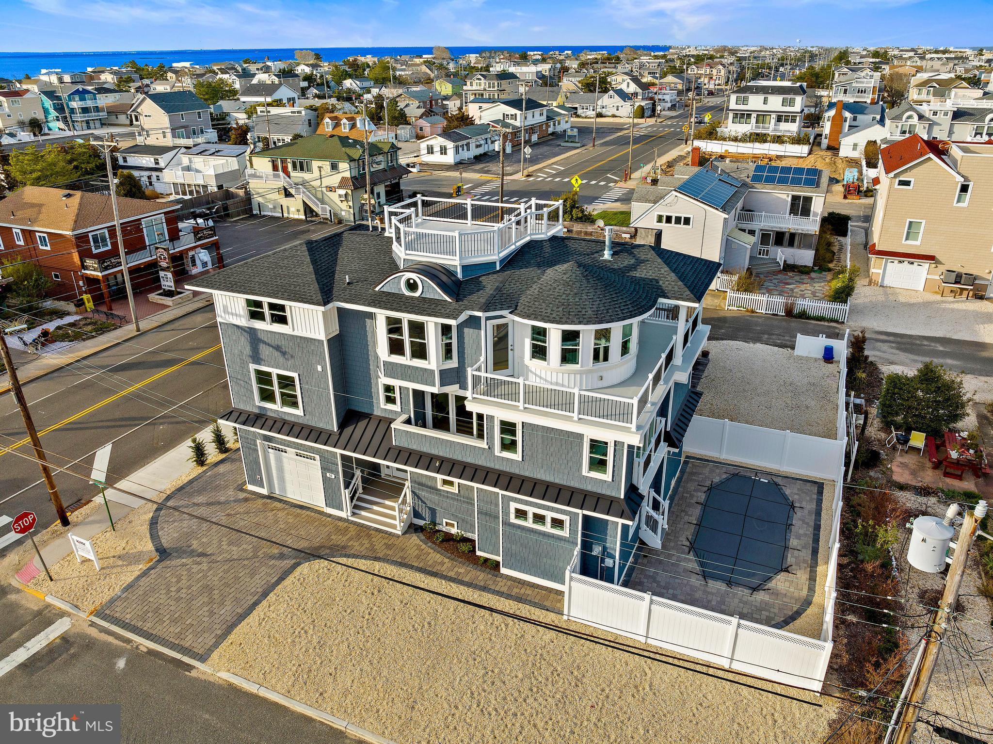 51 N 21ST STREET