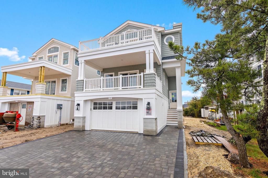 403 AMBER STREET