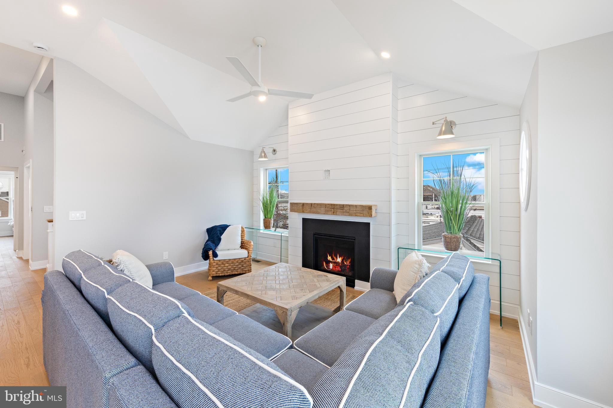 403 AMBER STREET
