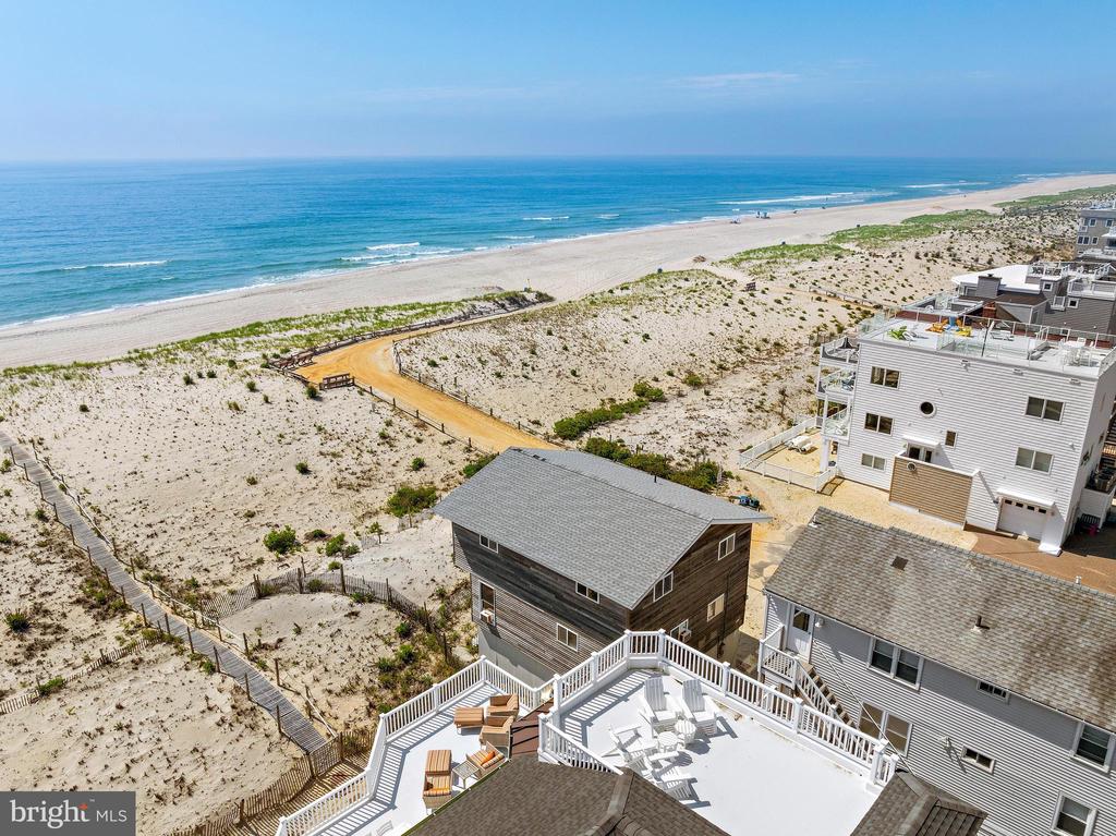 117 E SURF AVENUE