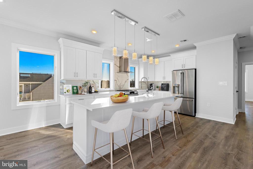 14 E 25TH STREET