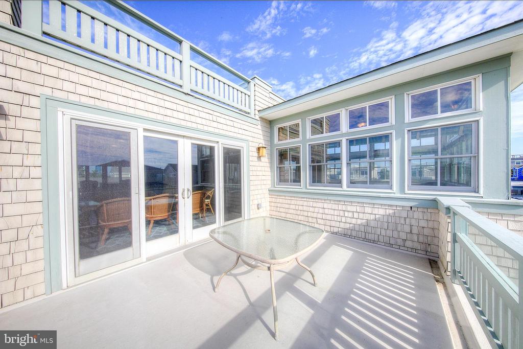 1308 N OCEAN AVENUE