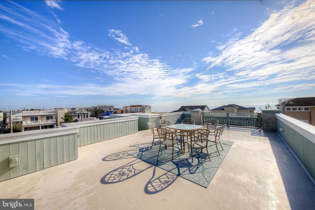 1308 N OCEAN AVENUE