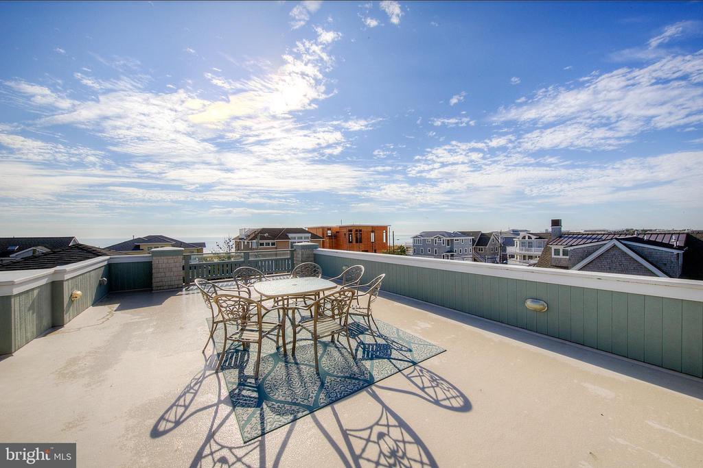 1308 N OCEAN AVENUE