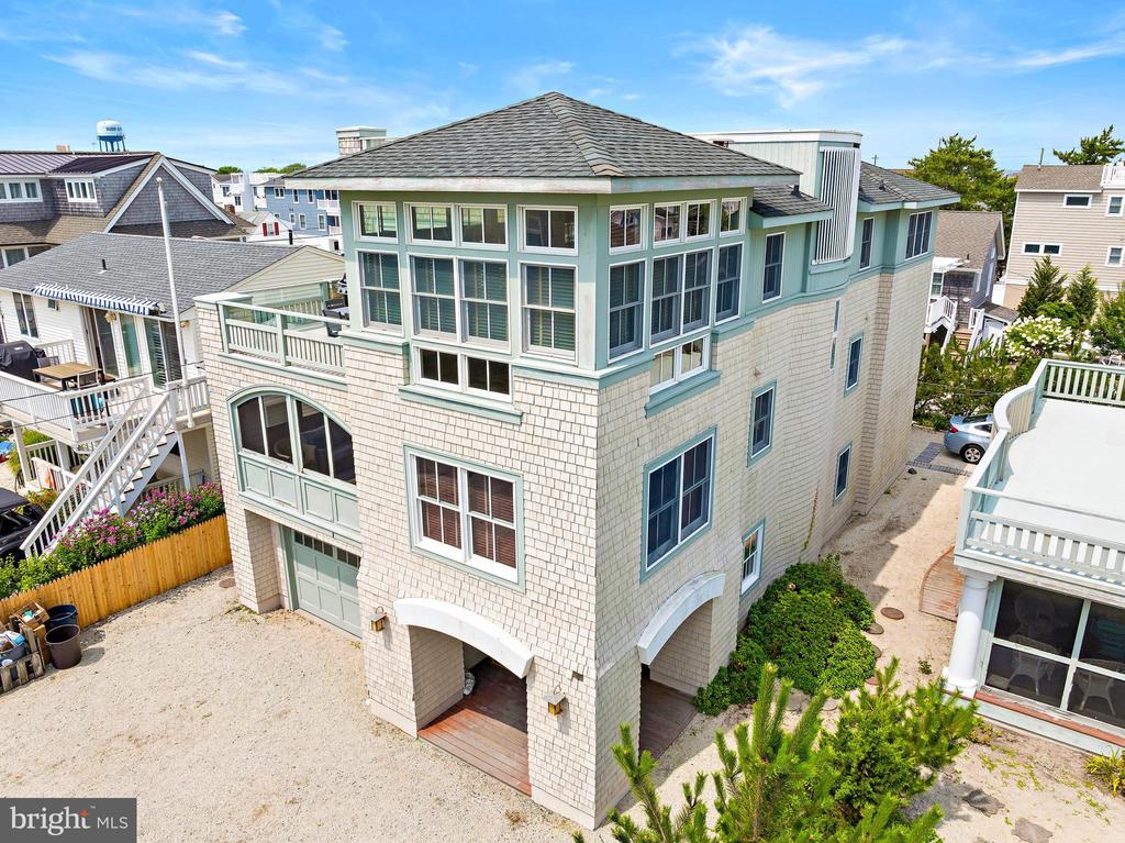 1308 N OCEAN AVENUE