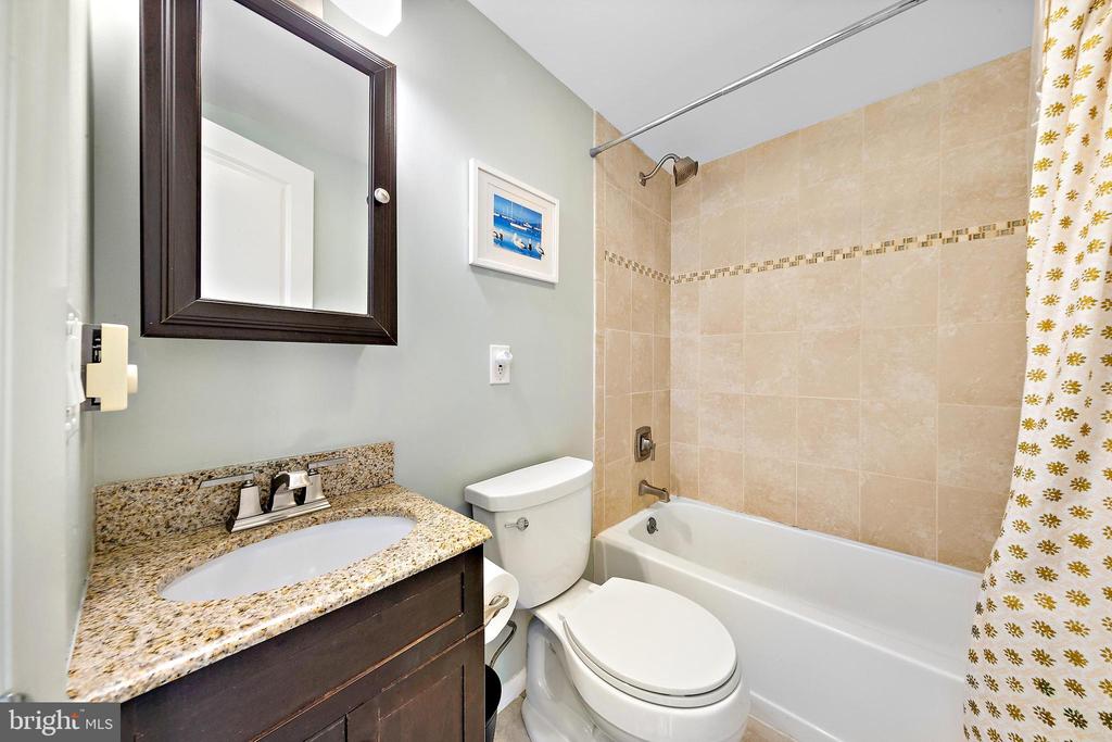 105 W 27TH STREET