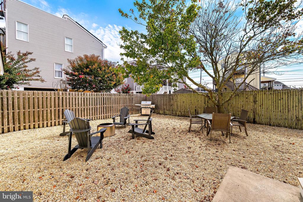 105 W 27TH STREET