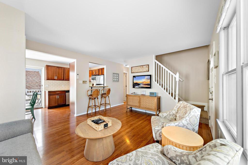 105 W 27TH STREET