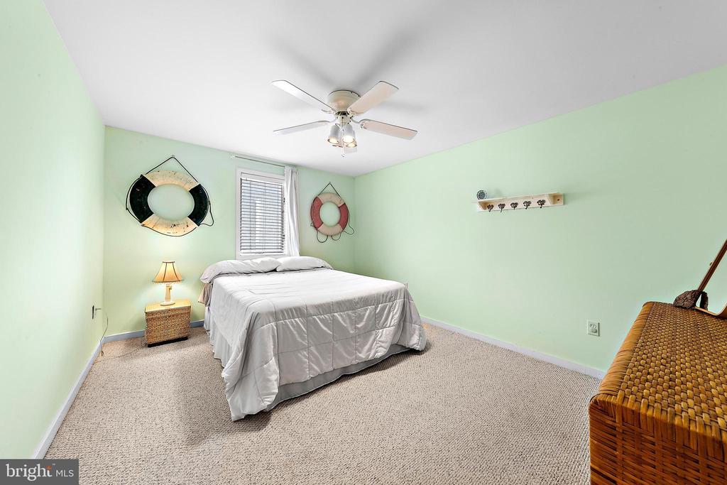 7 W 22ND STREET