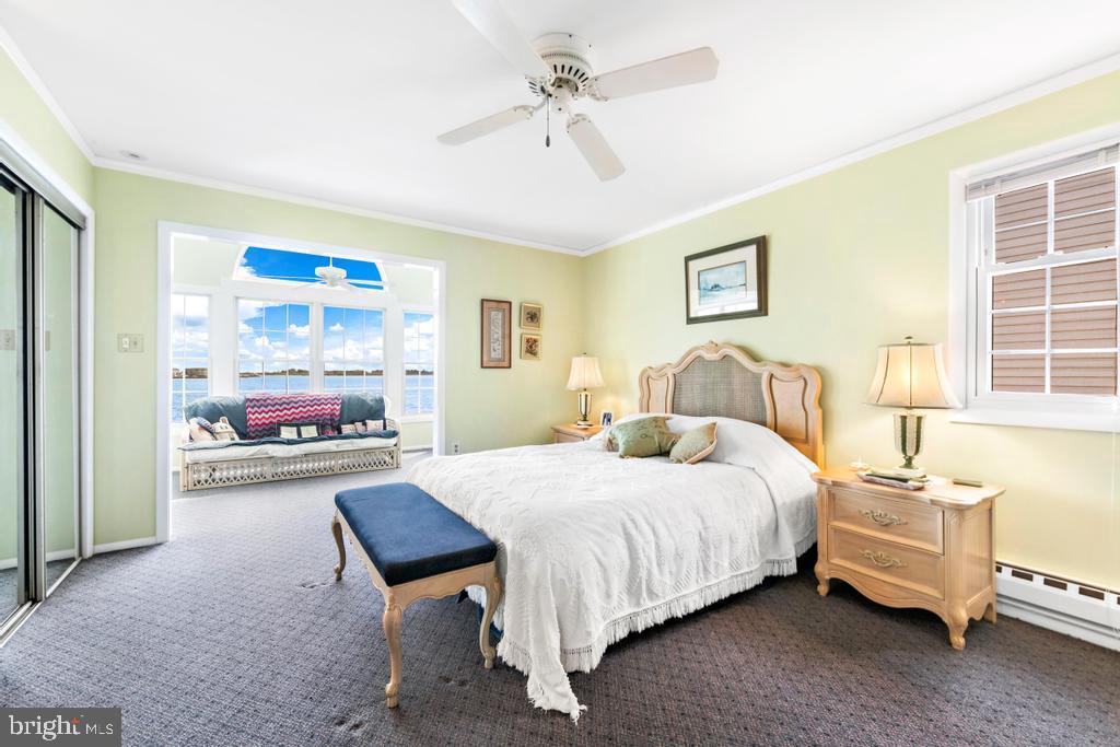 300 W 19TH STREET