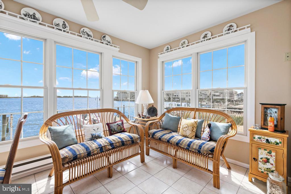 300 W 19TH STREET