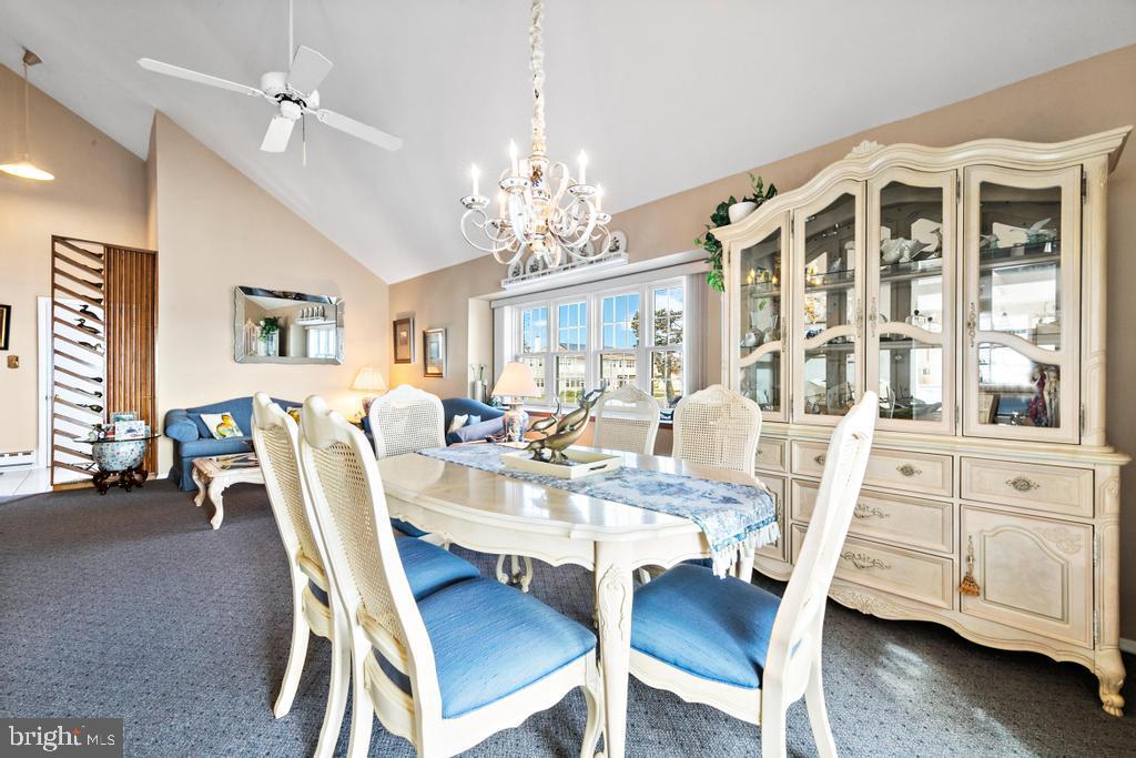 300 W 19TH STREET