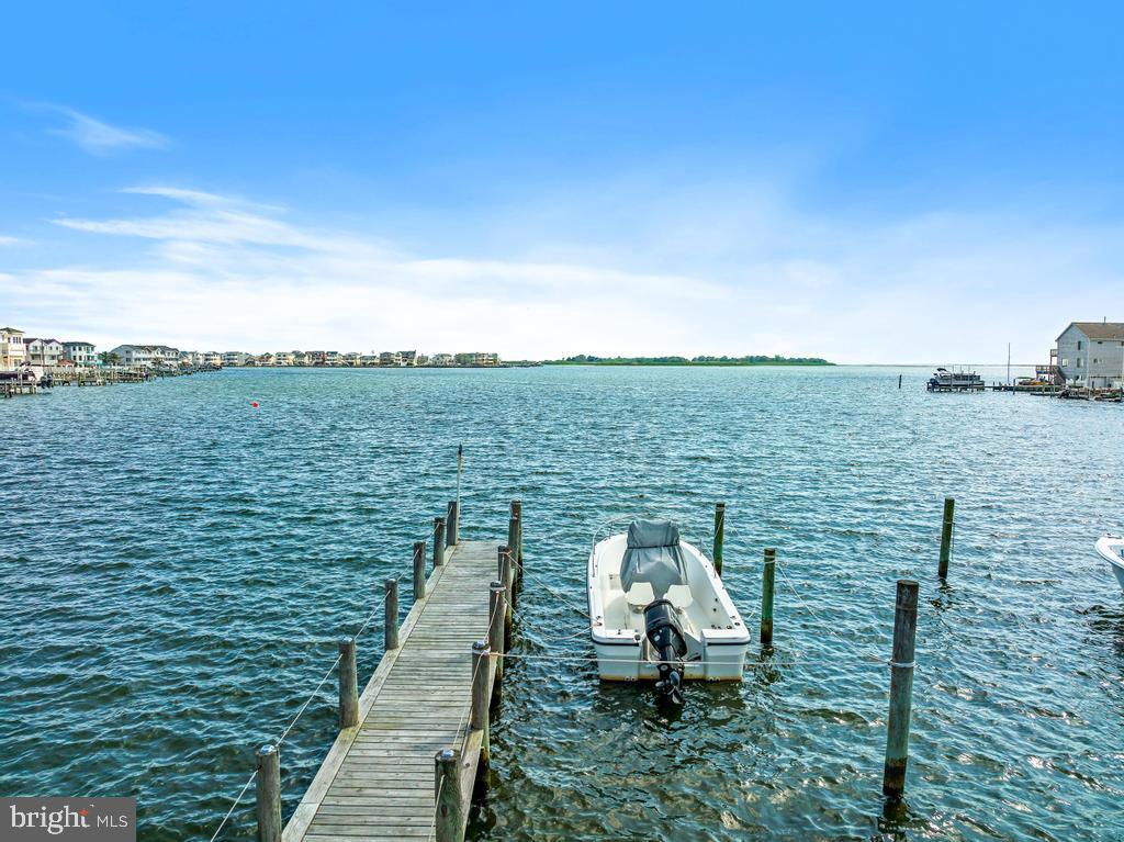 300 W 19TH STREET
