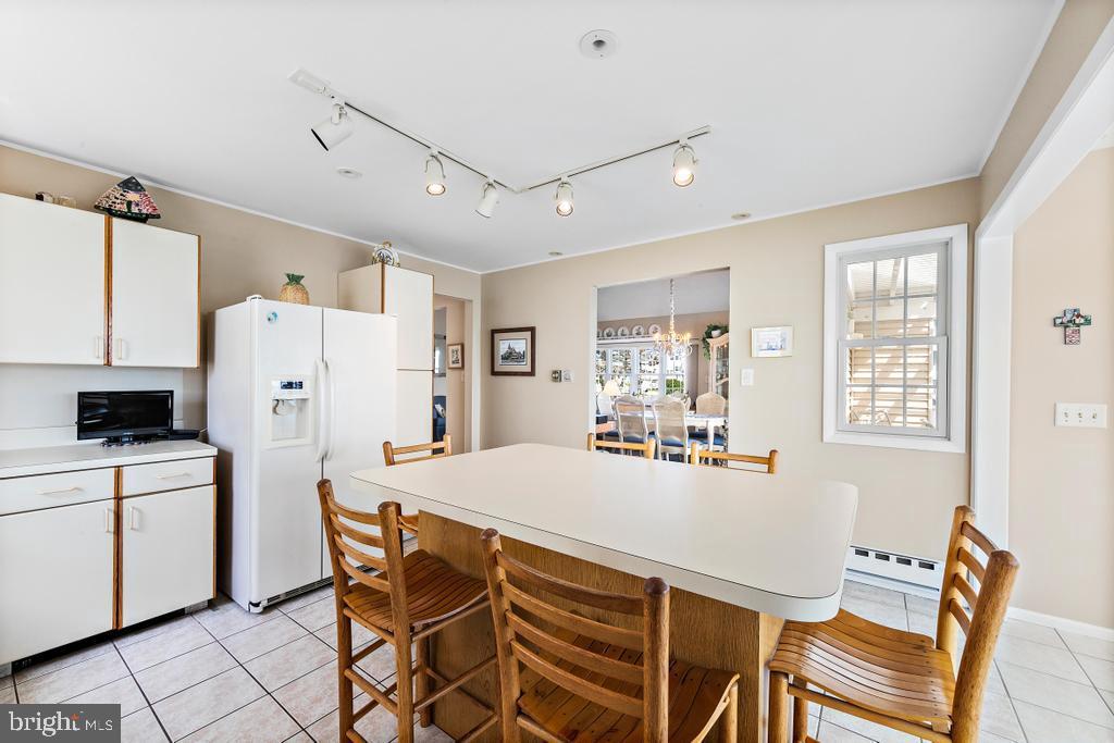300 W 19TH STREET