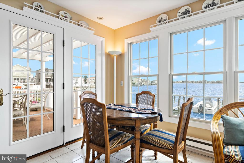 300 W 19TH STREET