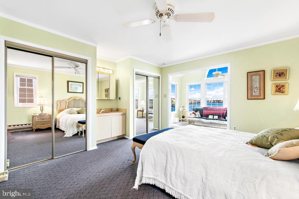 300 W 19TH STREET