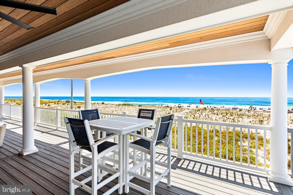 6715 OCEAN BOULEVARD