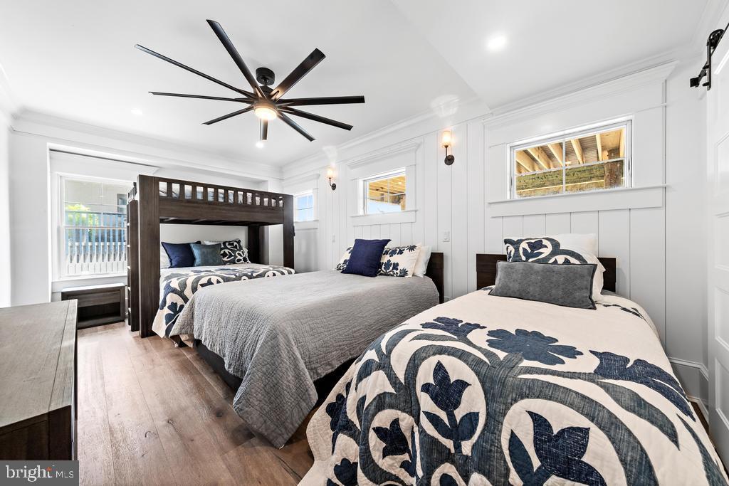 6715 OCEAN BOULEVARD