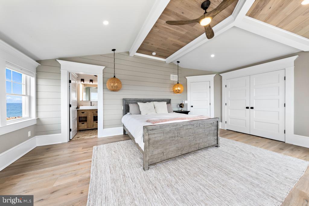 6715 OCEAN BOULEVARD