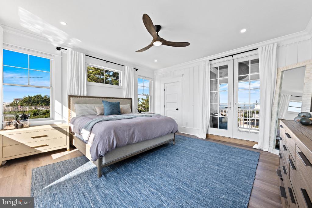 6715 OCEAN BOULEVARD