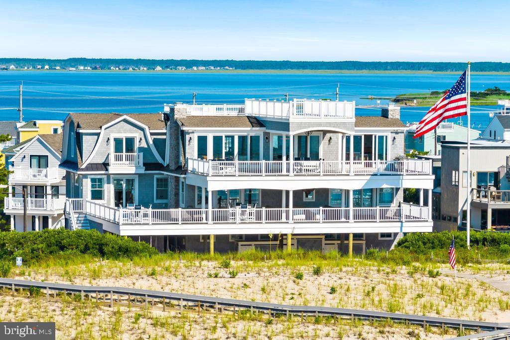 6715 OCEAN BOULEVARD