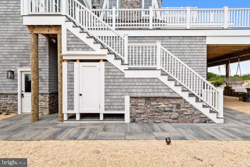 6715 OCEAN BOULEVARD