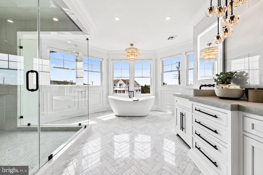 6715 OCEAN BOULEVARD