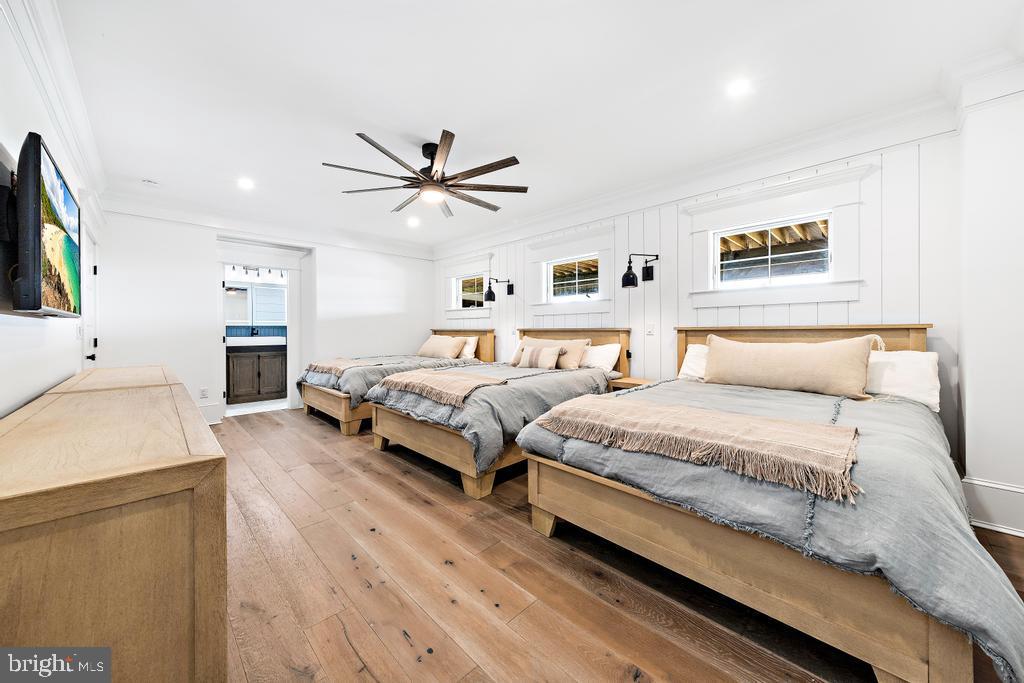 6715 OCEAN BOULEVARD