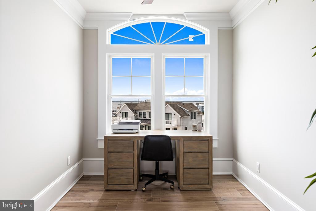 6715 OCEAN BOULEVARD