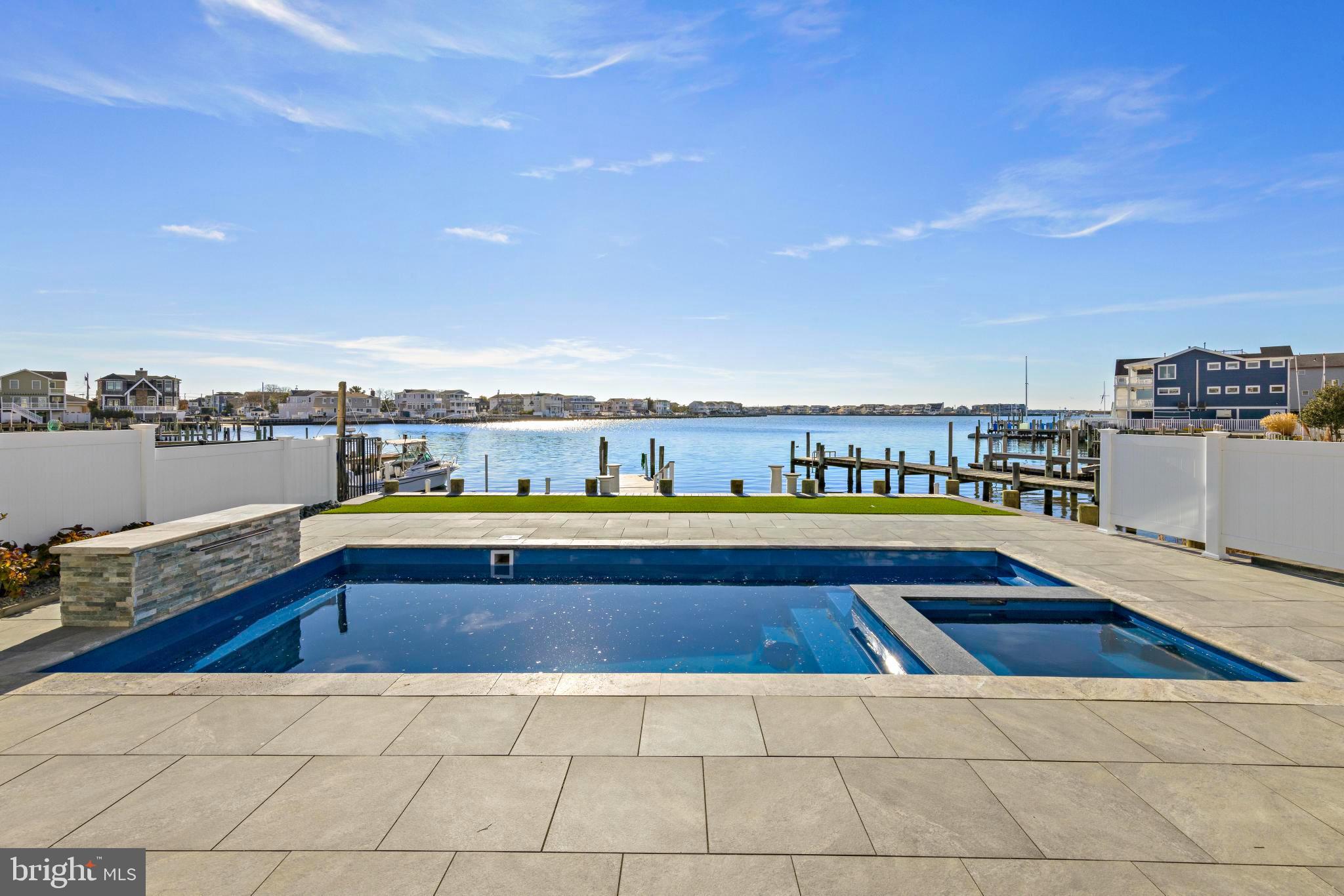 334 W 19TH STREET