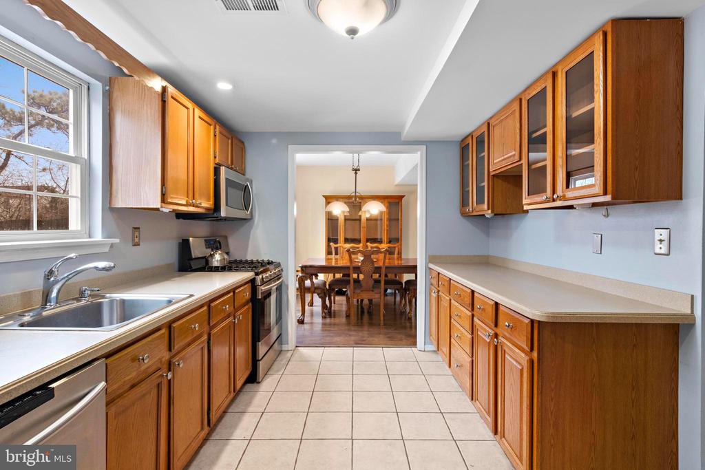 220 ATSION WAY