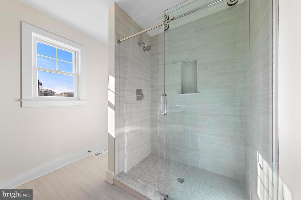 4 E 19TH STREET A