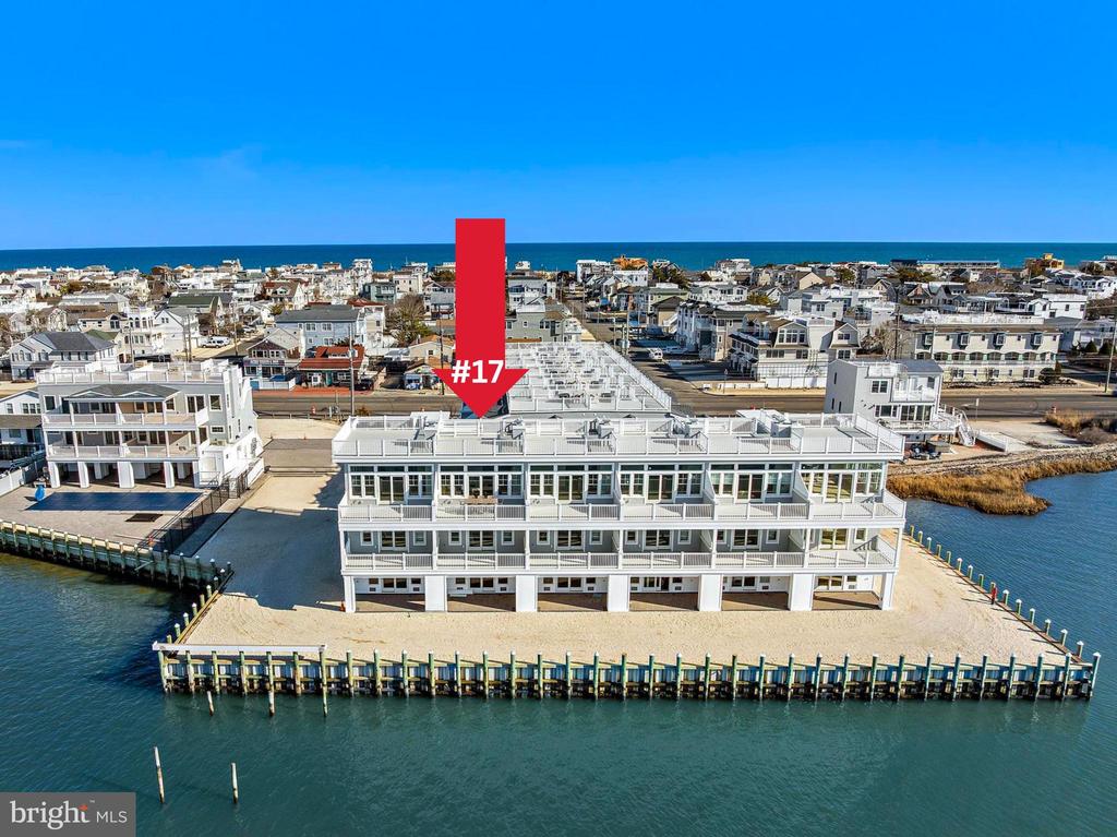 2600 LONG BEACH BOULEVARD 17