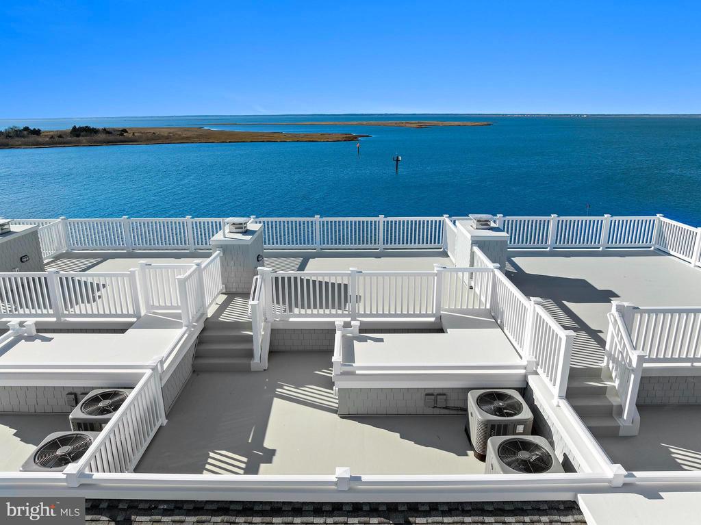 2600 LONG BEACH BOULEVARD 15