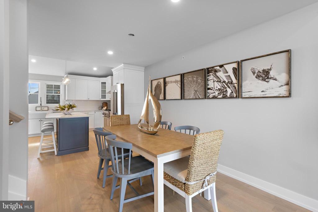 2600 LONG BEACH BOULEVARD 15