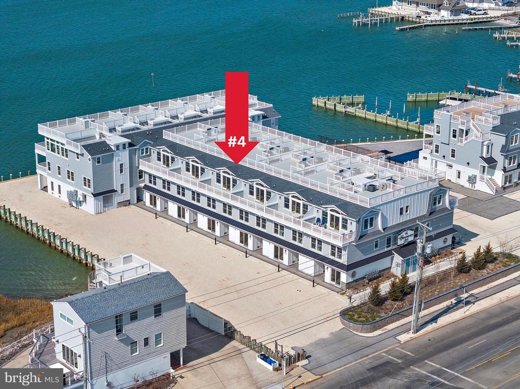2600 LONG BEACH BOULEVARD 4