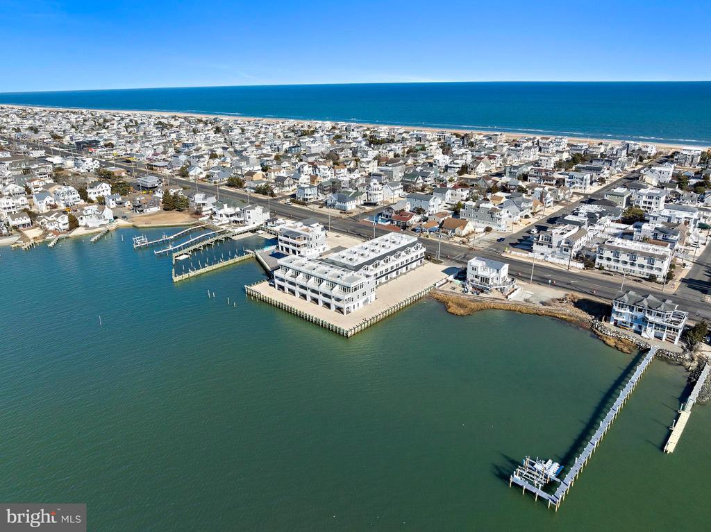 2600 LONG BEACH BOULEVARD 4