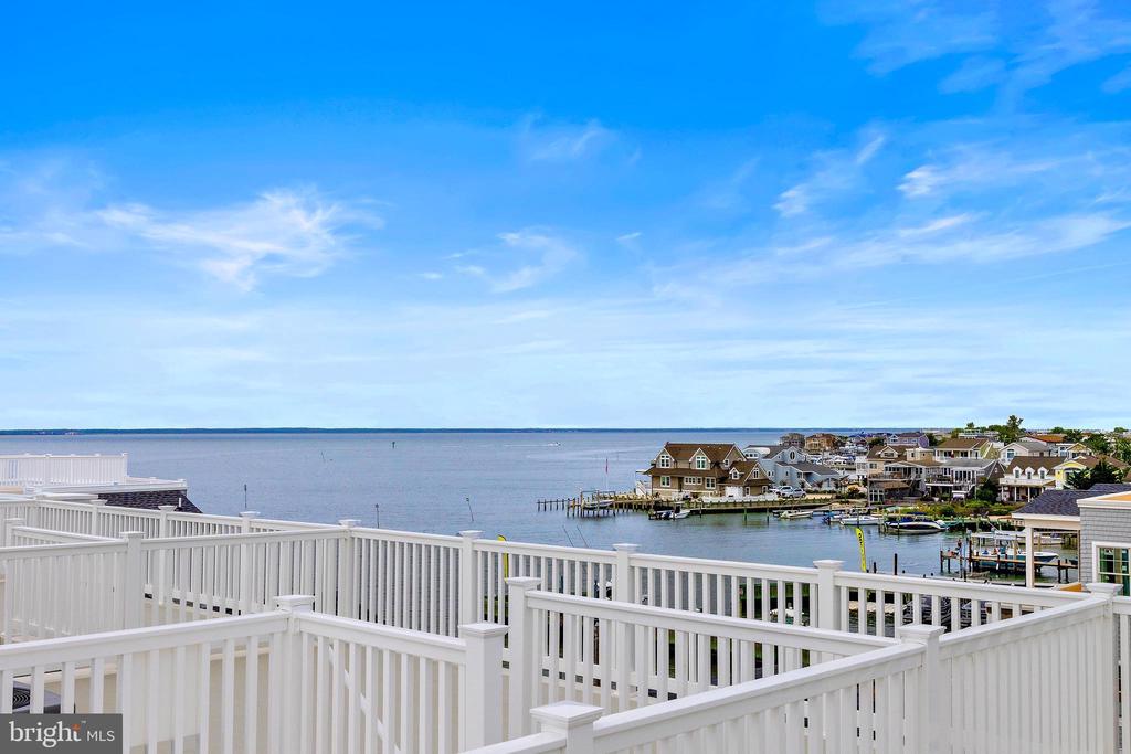 2600 LONG BEACH BOULEVARD 4