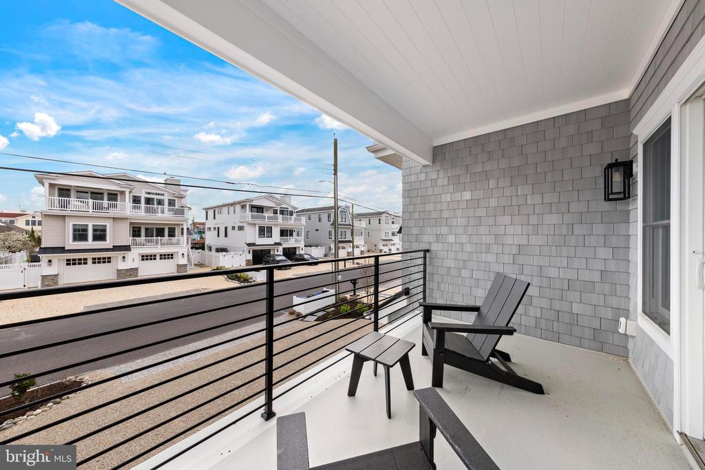 15 W HARDING AVENUE