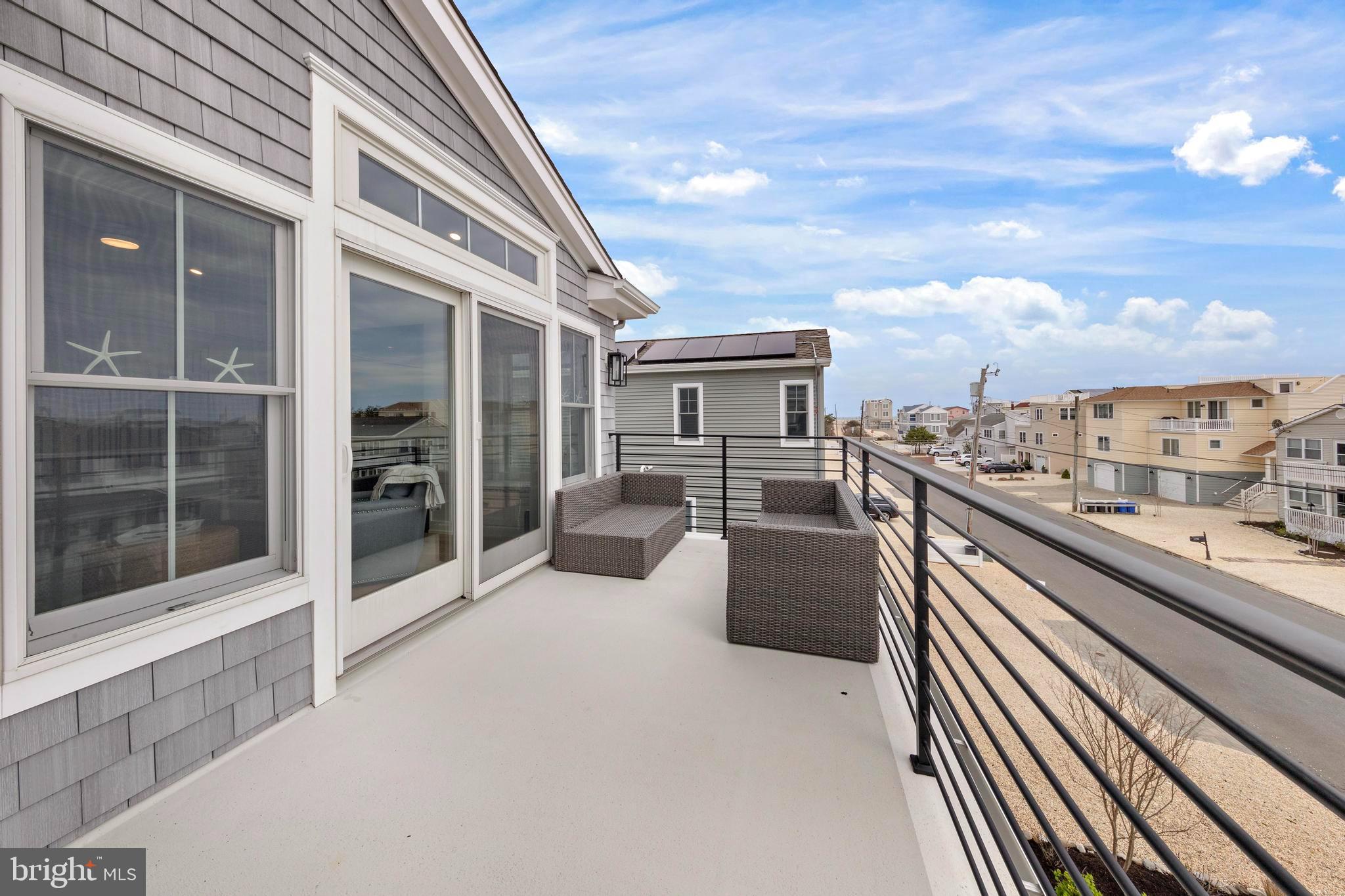 15 W HARDING AVENUE