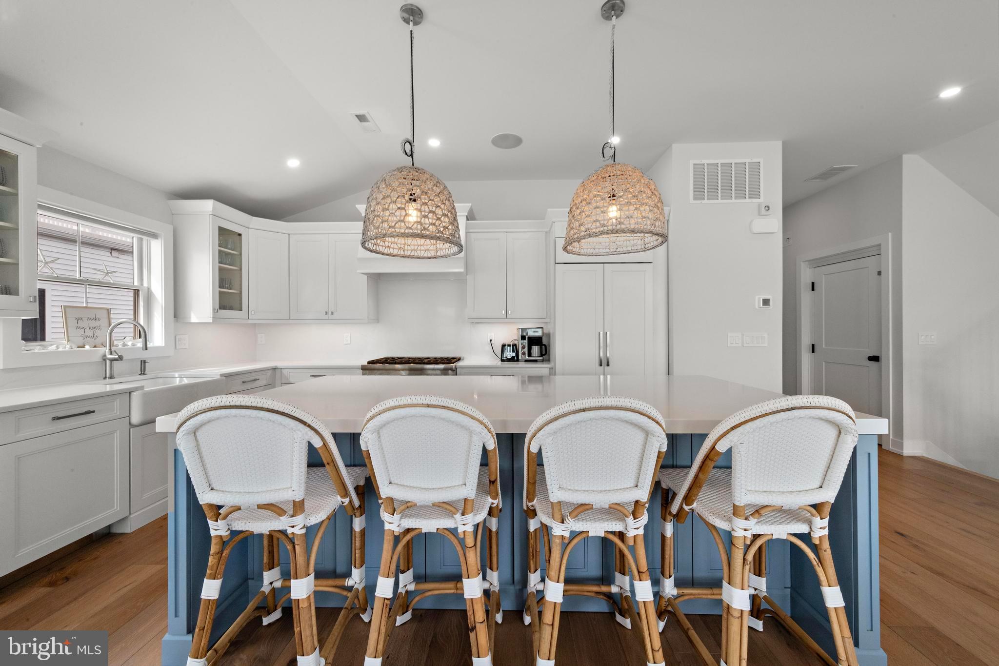 15 W HARDING AVENUE