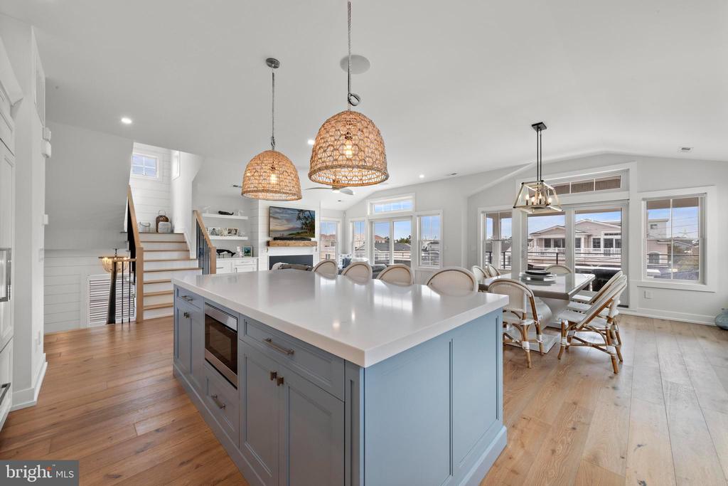 15 W HARDING AVENUE