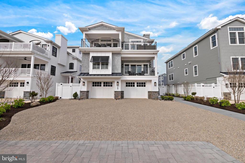 15 W HARDING AVENUE